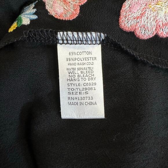 Umgee USA Black Sleeveless Dress Small Boho Floral Embroidered Tunic Shift - Picture 8 of 8